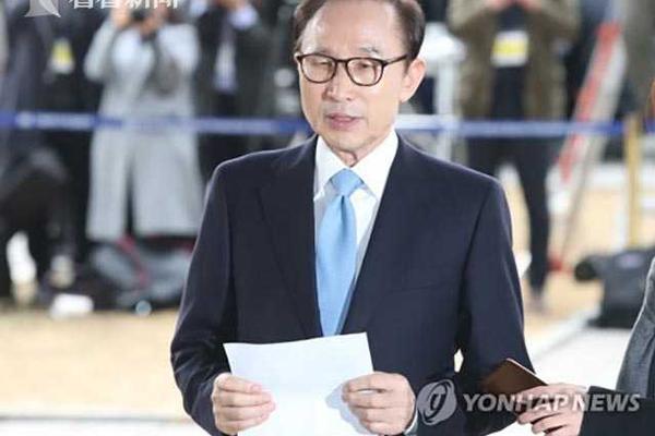 ??追著打！詹姆斯生涯與德羅贊交手戰(zhàn)績44勝14負(fù) 季后賽12-2